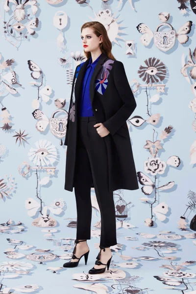 Look 18